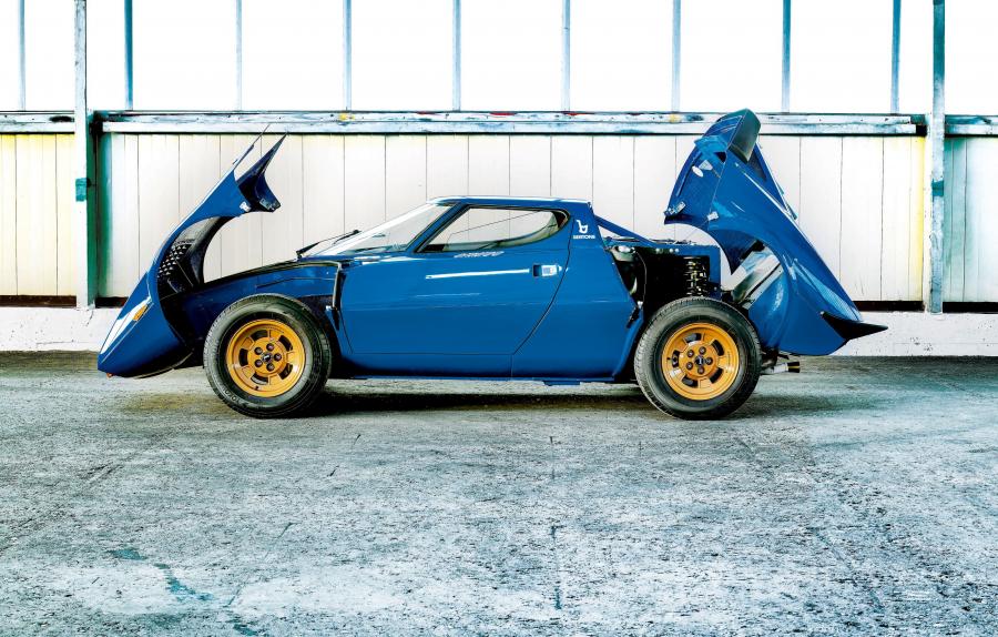 Lancia Stratos Stradale by Carrozzeria Bertone 1976 года  (фото 7 из 14)